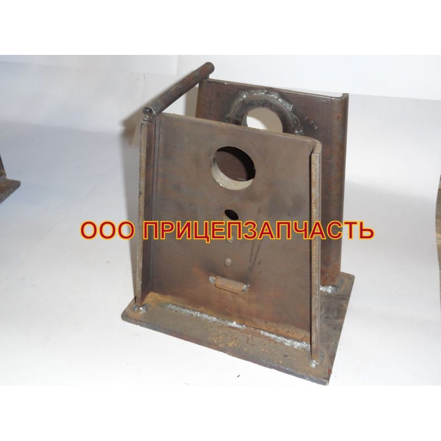 Кронштейн подвески задний ЧМЗАП 314-2918011-10 Кронштейн подвески задний ЧМЗАП 314-2918011-10